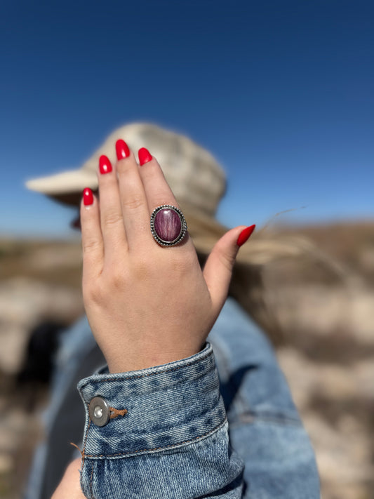 Purple Spiny Oyster Ring Size 8