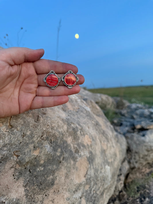 Spiny Oyster Stud Earrings