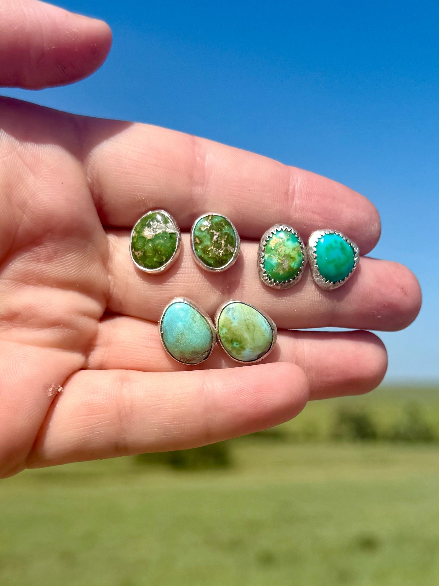 Simple Sonoran Gold Studs