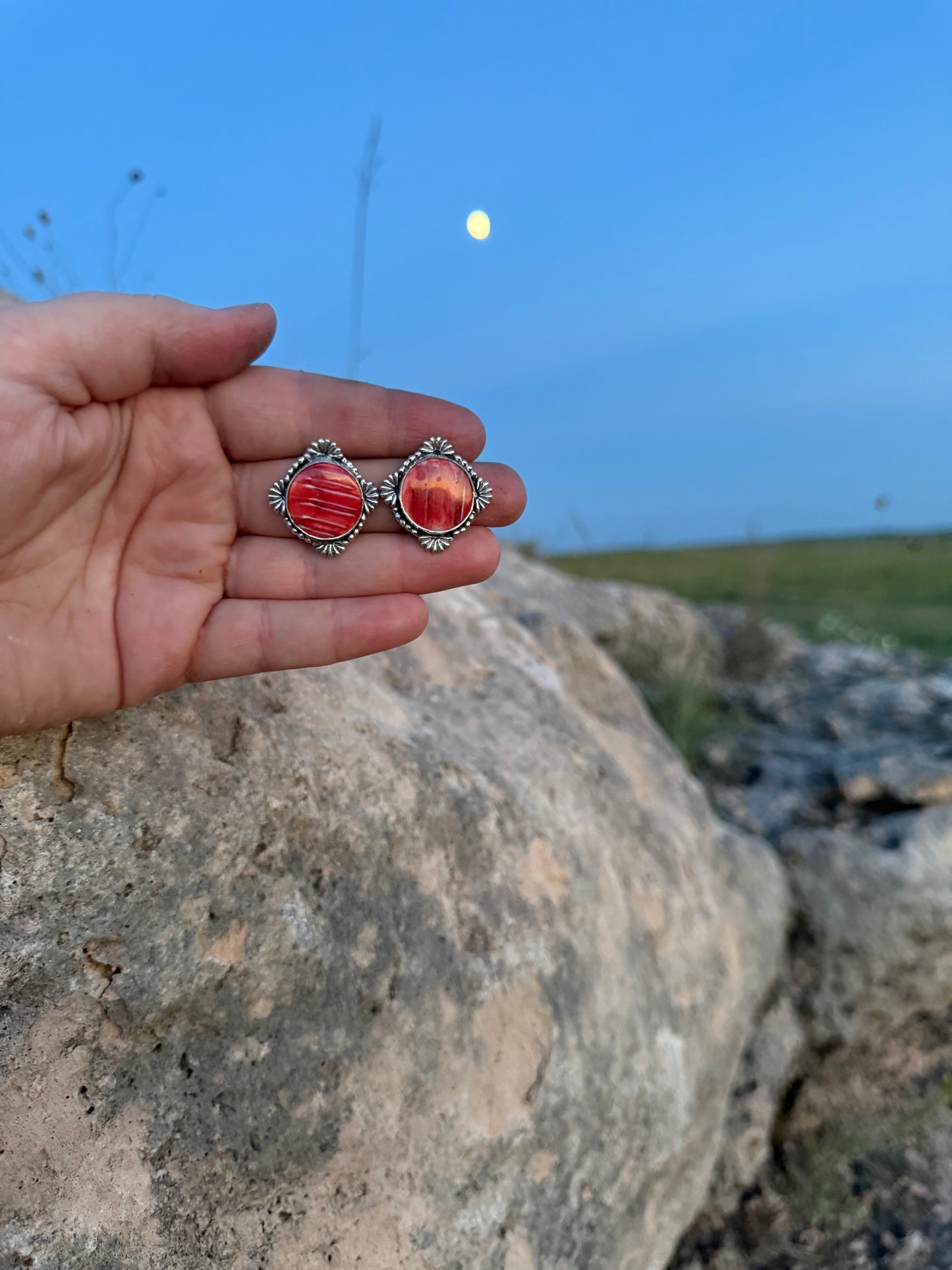 Spiny Oyster Stud Earrings