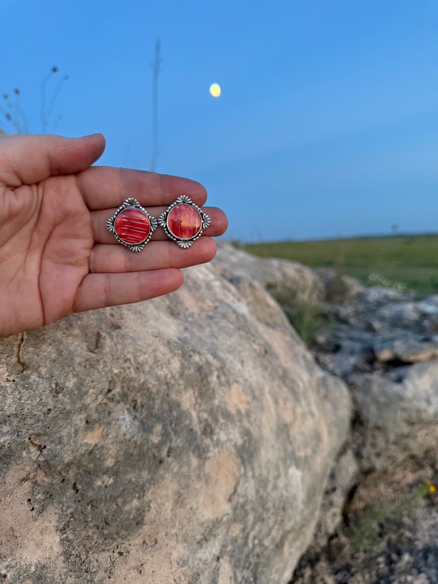 Spiny Oyster Stud Earrings